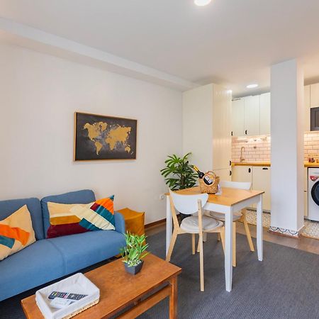 Cosy Remodeled Apartment In The City Center Fundão Exterior foto